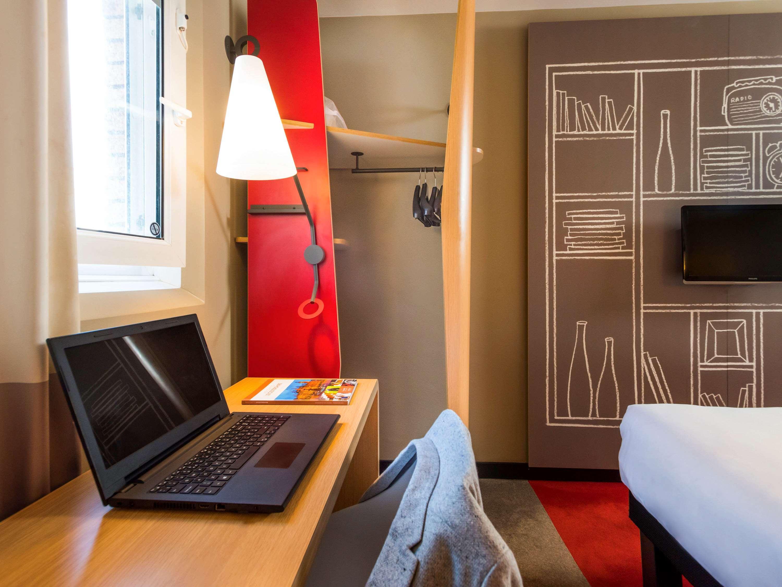 Hotel Ibis Portsmouth Esterno foto