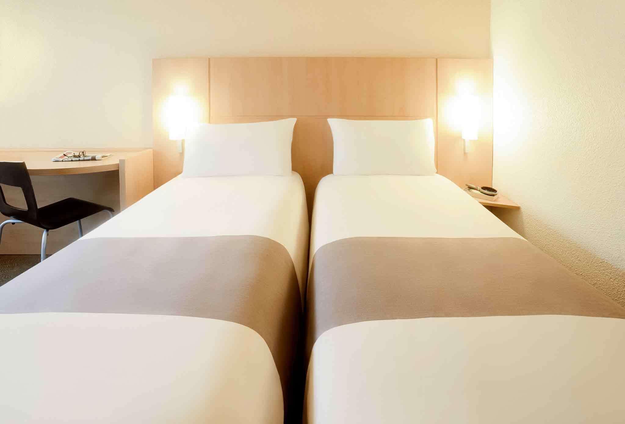Hotel Ibis Portsmouth Esterno foto