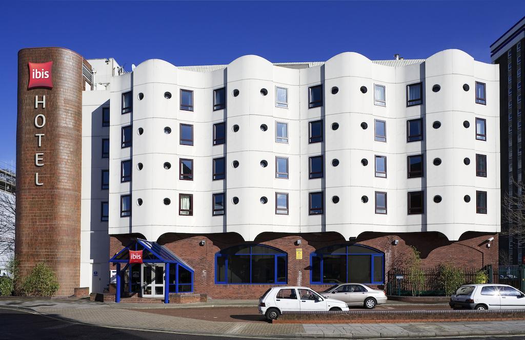 Hotel Ibis Portsmouth Esterno foto